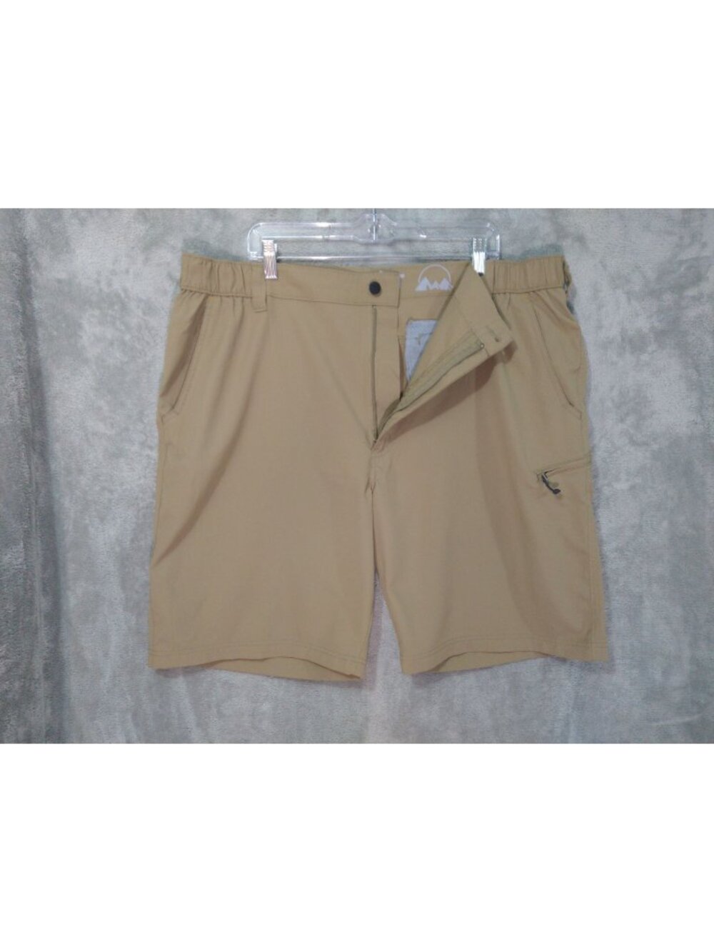 Wrangler Shorts Mens 42 Beige Cargo Relaxed Fit Field Utility Hiker High Rise